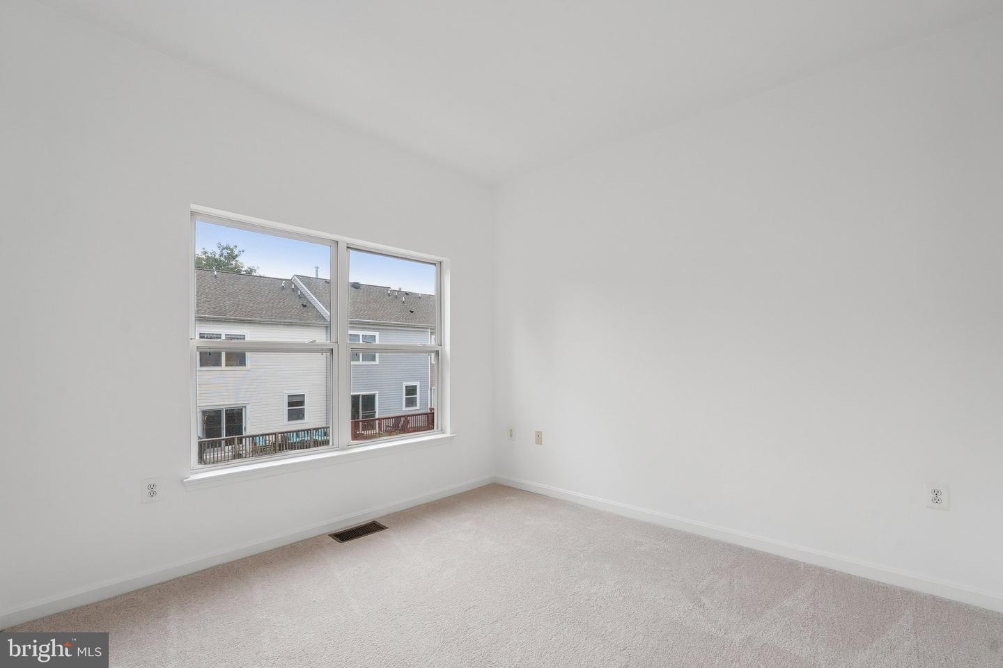 21791 FINDON CT, ASHBURN, Virginia 20147, 2 Bedrooms Bedrooms, ,2 BathroomsBathrooms,Residential,For sale,21791 FINDON CT,VALO2107160 MLS # VALO2107160