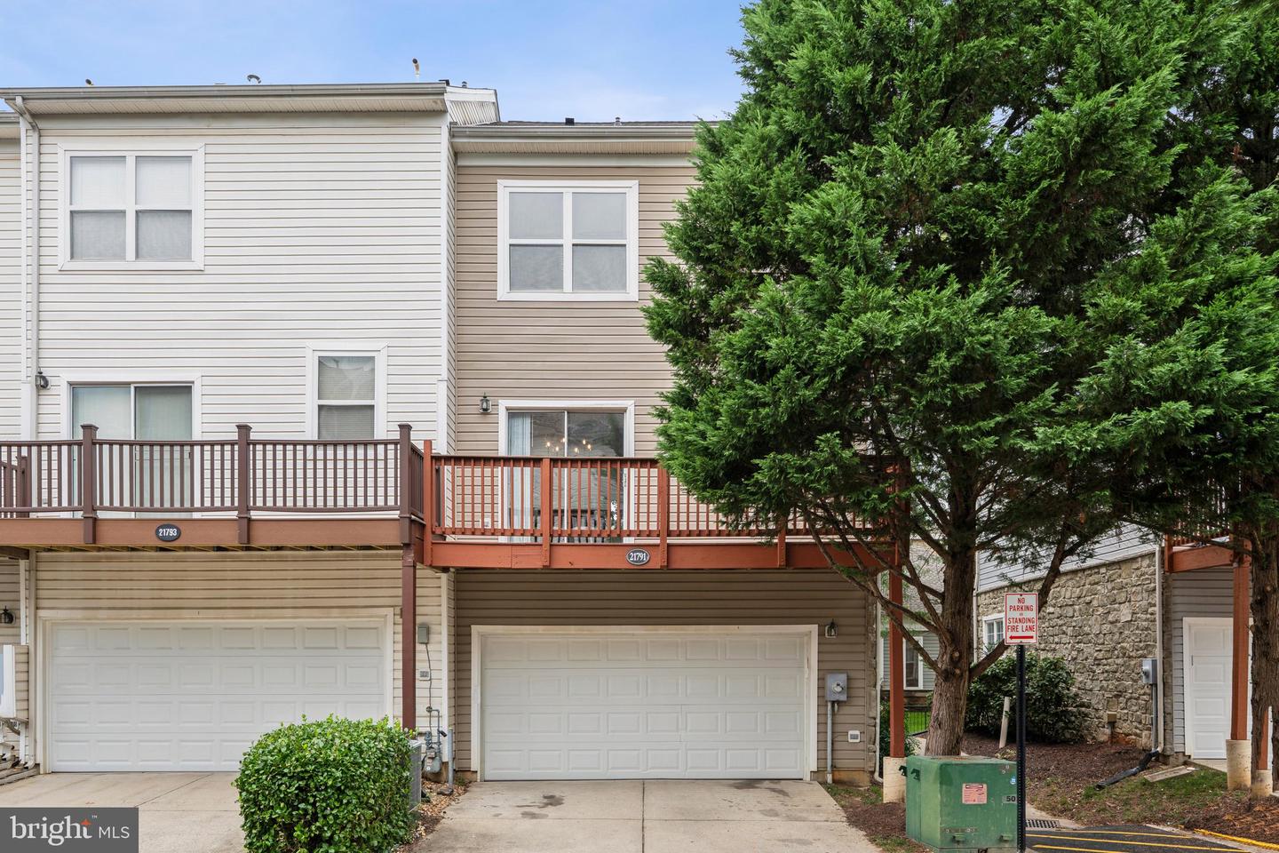 21791 FINDON CT, ASHBURN, Virginia 20147, 2 Bedrooms Bedrooms, ,2 BathroomsBathrooms,Residential,For sale,21791 FINDON CT,VALO2107160 MLS # VALO2107160