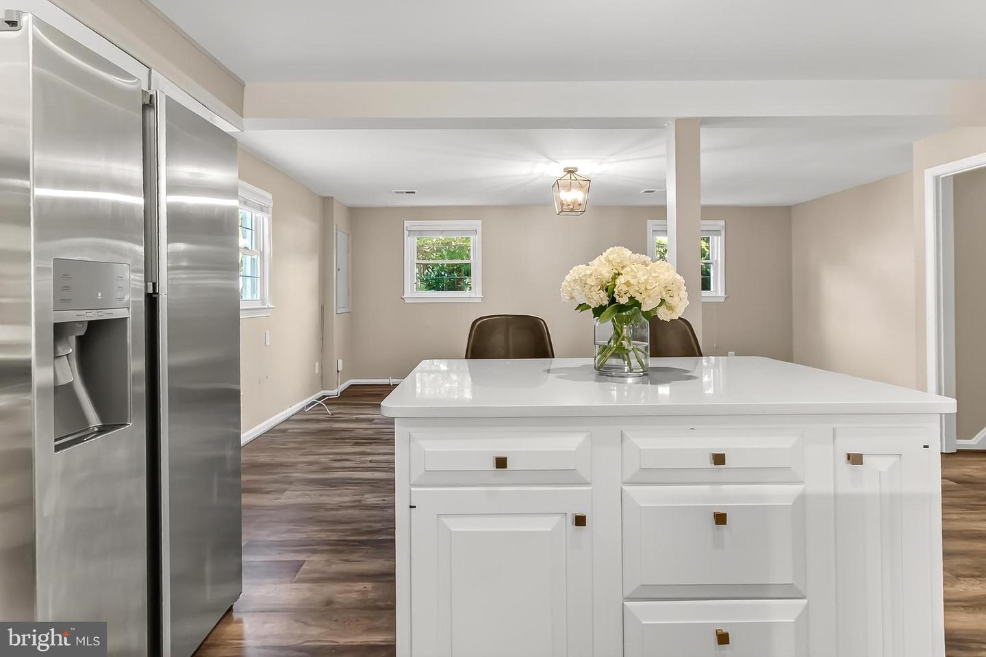 421 LINCOLN AVE, FALLS CHURCH, Virginia 22046, 4 Bedrooms Bedrooms, ,3 BathroomsBathrooms,Residential,For sale,421 LINCOLN AVE,VAFA2003278 MLS # VAFA2003278