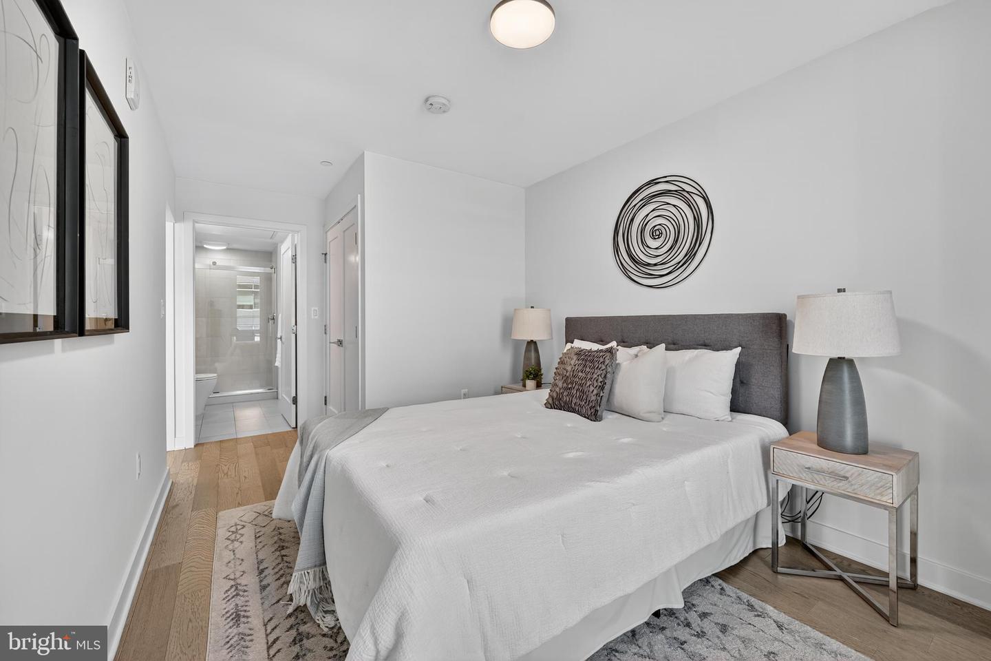 37 L ST SE #701, WASHINGTON, District Of Columbia 20003, 2 Bedrooms Bedrooms, ,2 BathroomsBathrooms,Residential,For sale,37 L ST SE #701,DCDC2223138 MLS # DCDC2223138