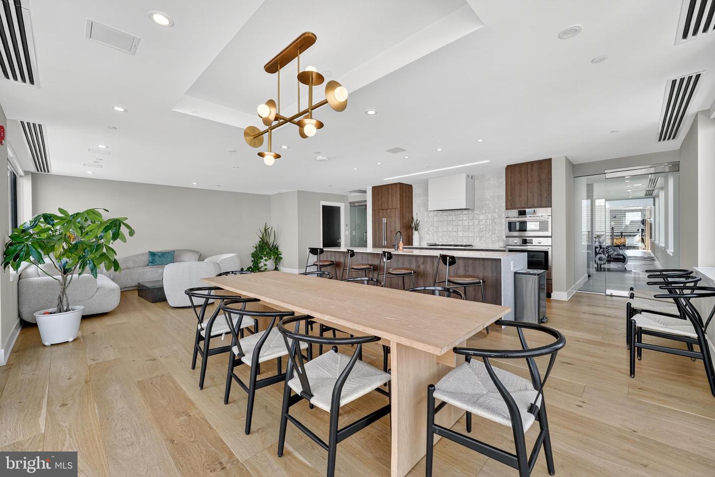 37 L ST SE #701, WASHINGTON, District Of Columbia 20003, 2 Bedrooms Bedrooms, ,2 BathroomsBathrooms,Residential,For sale,37 L ST SE #701,DCDC2223138 MLS # DCDC2223138