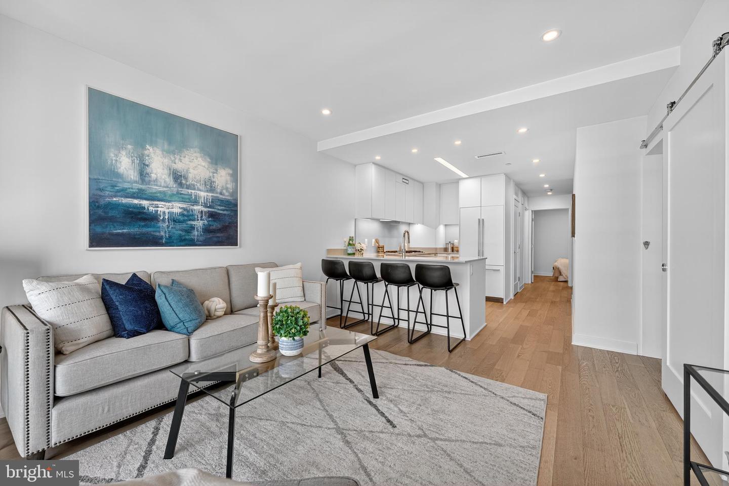 37 L ST SE #701, WASHINGTON, District Of Columbia 20003, 2 Bedrooms Bedrooms, ,2 BathroomsBathrooms,Residential,For sale,37 L ST SE #701,DCDC2223138 MLS # DCDC2223138