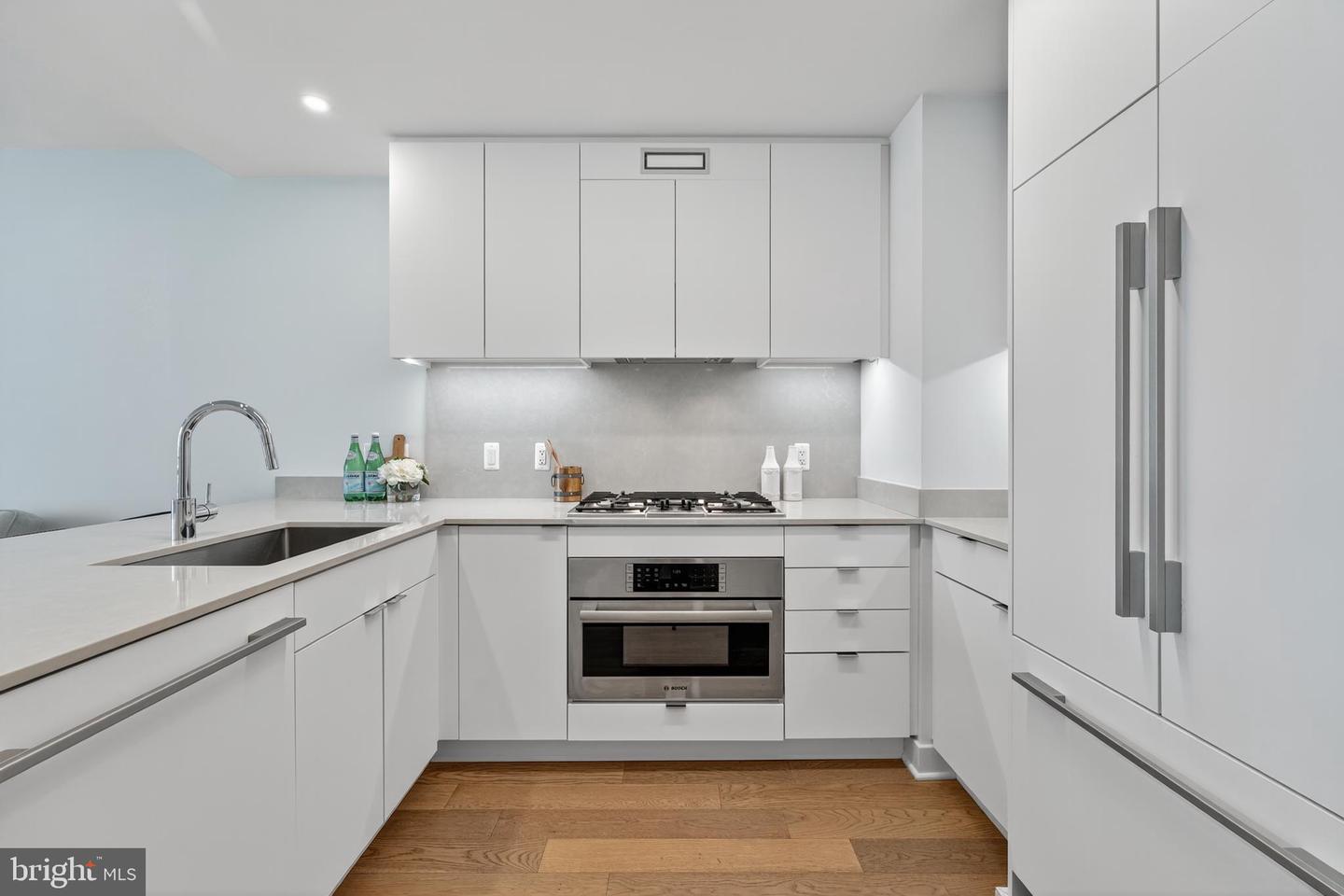 37 L ST SE #701, WASHINGTON, District Of Columbia 20003, 2 Bedrooms Bedrooms, ,2 BathroomsBathrooms,Residential,For sale,37 L ST SE #701,DCDC2223138 MLS # DCDC2223138