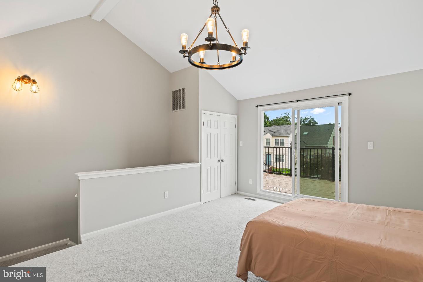 96 N BEDFORD ST #B, ARLINGTON, Virginia 22201, 2 Bedrooms Bedrooms, 6 Rooms Rooms,2 BathroomsBathrooms,Residential,For sale,96 N BEDFORD ST #B,VAAR2063900 MLS # VAAR2063900