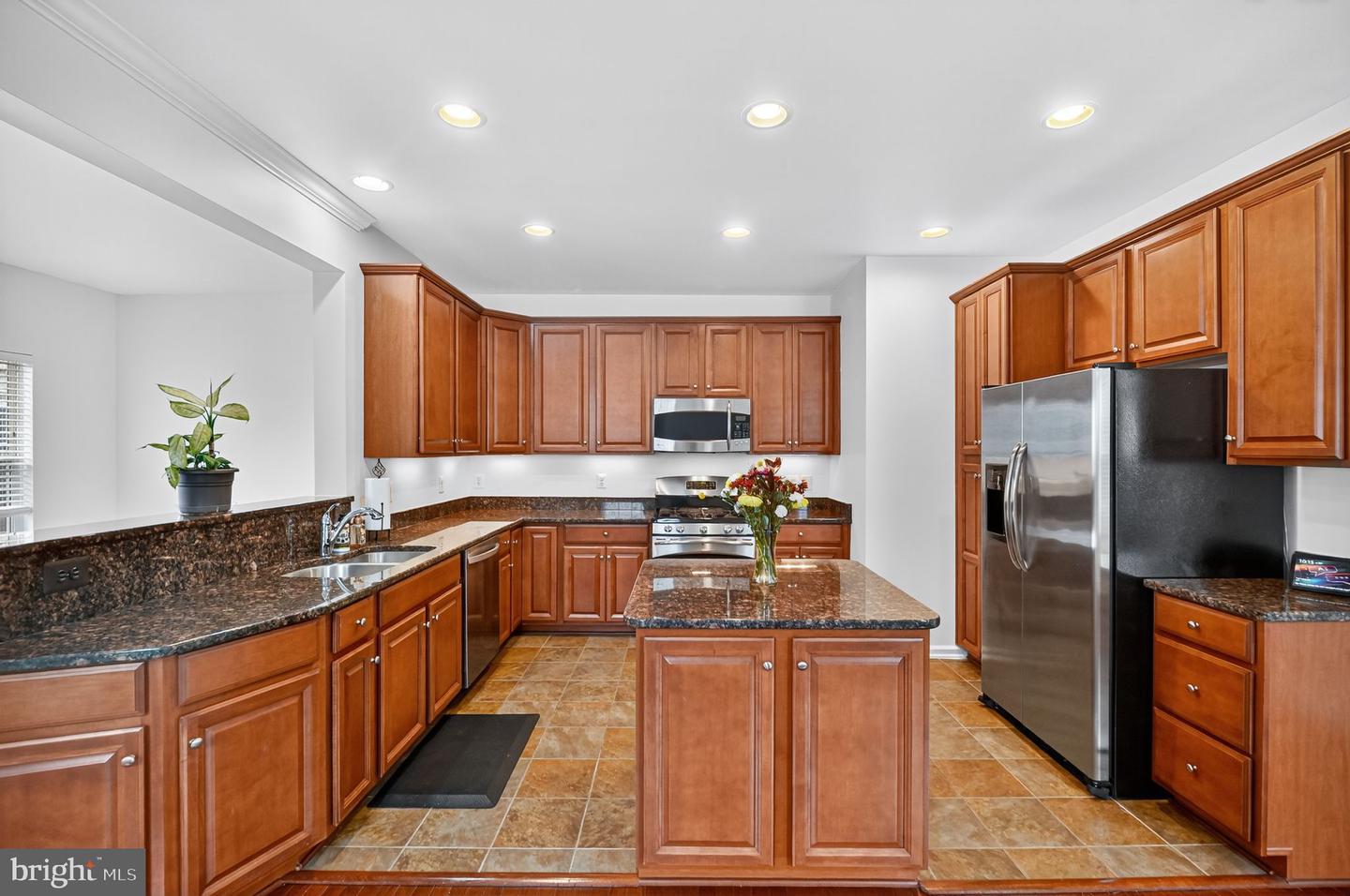 10224 FOUNTAIN CIR, MANASSAS, Virginia 20110, 3 Bedrooms Bedrooms, ,2 BathroomsBathrooms,Residential,For sale,10224 FOUNTAIN CIR,VAMN2009376 MLS # VAMN2009376