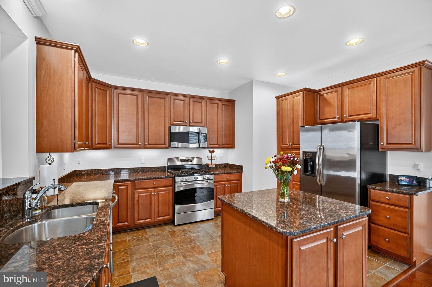 10224 FOUNTAIN CIR, MANASSAS, Virginia 20110, 3 Bedrooms Bedrooms, ,2 BathroomsBathrooms,Residential,For sale,10224 FOUNTAIN CIR,VAMN2009376 MLS # VAMN2009376
