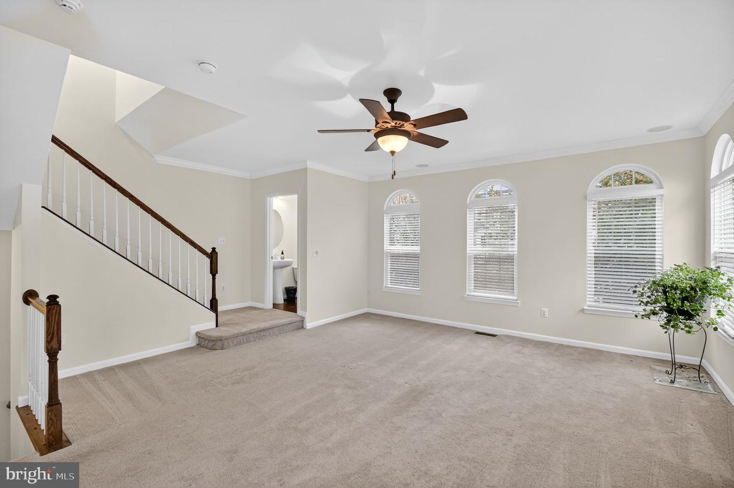 10224 FOUNTAIN CIR, MANASSAS, Virginia 20110, 3 Bedrooms Bedrooms, ,2 BathroomsBathrooms,Residential,For sale,10224 FOUNTAIN CIR,VAMN2009376 MLS # VAMN2009376
