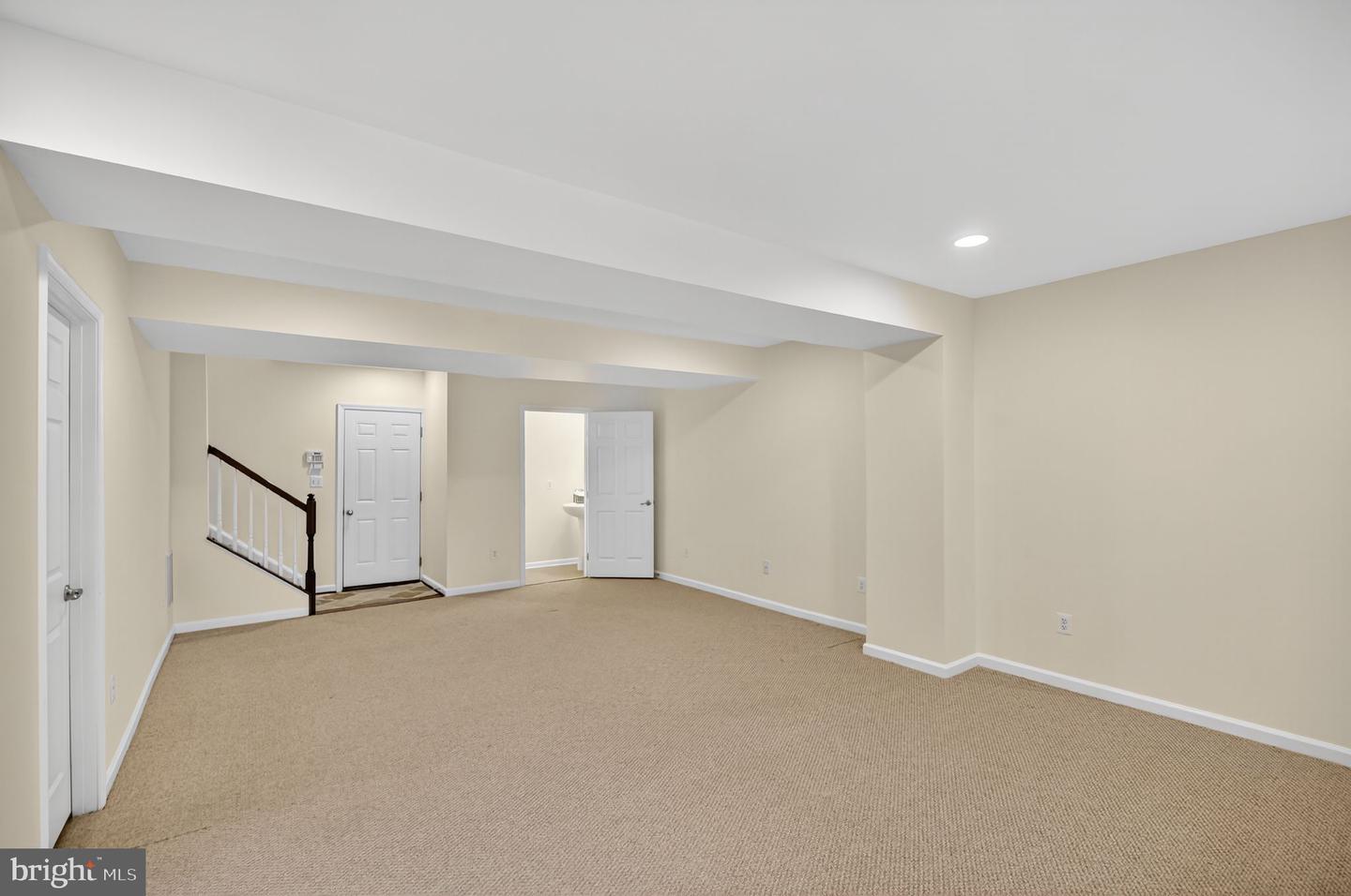 10224 FOUNTAIN CIR, MANASSAS, Virginia 20110, 3 Bedrooms Bedrooms, ,2 BathroomsBathrooms,Residential,For sale,10224 FOUNTAIN CIR,VAMN2009376 MLS # VAMN2009376