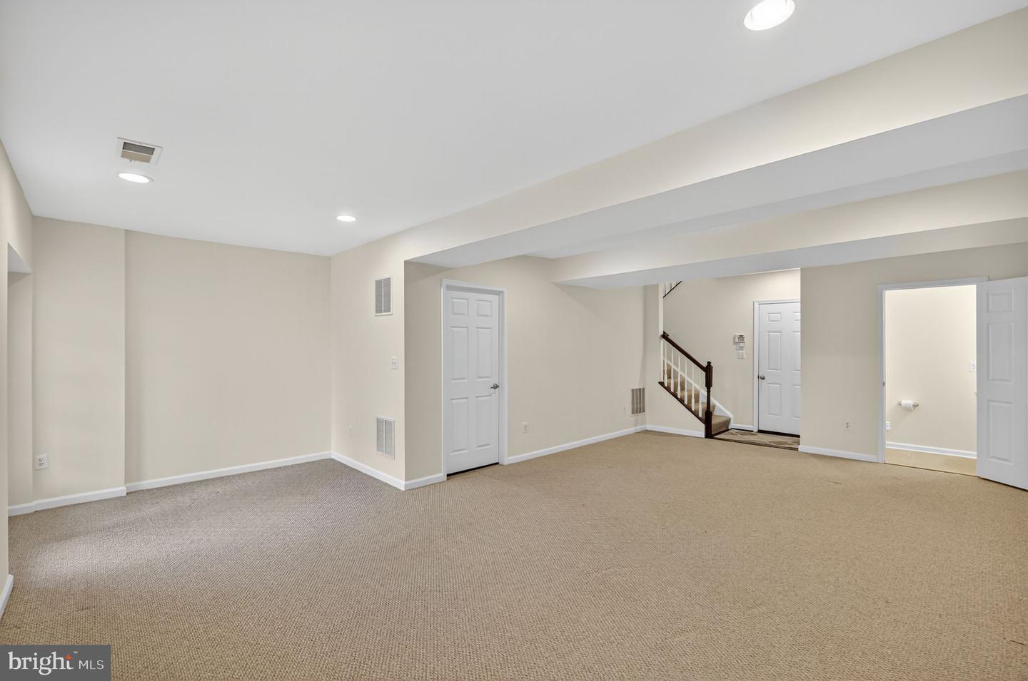 10224 FOUNTAIN CIR, MANASSAS, Virginia 20110, 3 Bedrooms Bedrooms, ,2 BathroomsBathrooms,Residential,For sale,10224 FOUNTAIN CIR,VAMN2009376 MLS # VAMN2009376