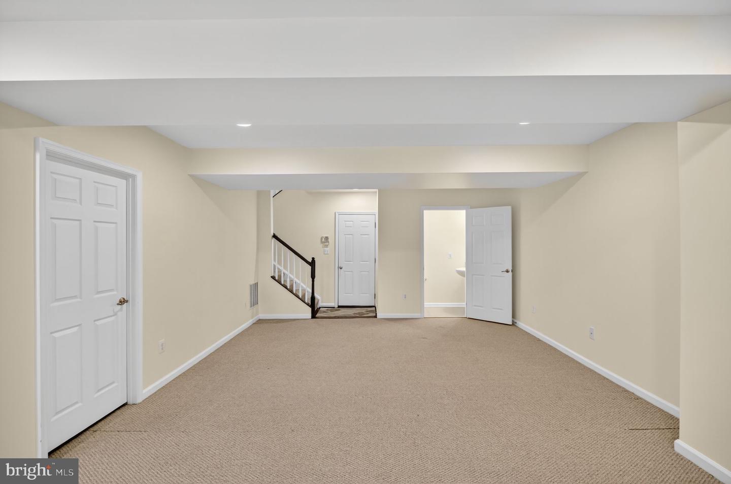 10224 FOUNTAIN CIR, MANASSAS, Virginia 20110, 3 Bedrooms Bedrooms, ,2 BathroomsBathrooms,Residential,For sale,10224 FOUNTAIN CIR,VAMN2009376 MLS # VAMN2009376