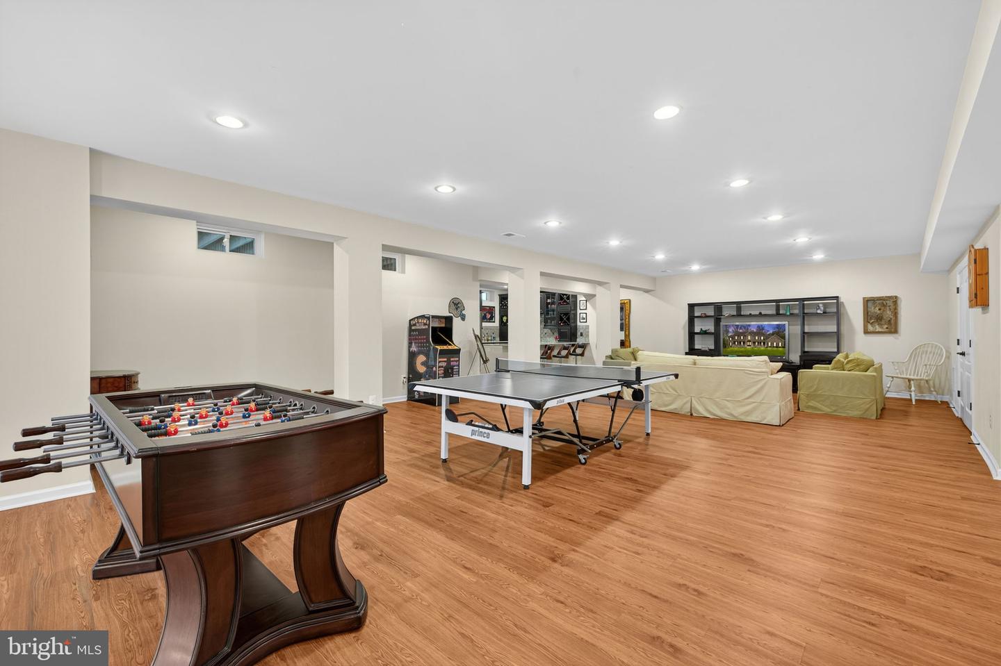 22011 BEAVERDAM DR, ASHBURN, Virginia 20148, 5 Bedrooms Bedrooms, ,5 BathroomsBathrooms,Residential,For sale,22011 BEAVERDAM DR,VALO2107164 MLS # VALO2107164
