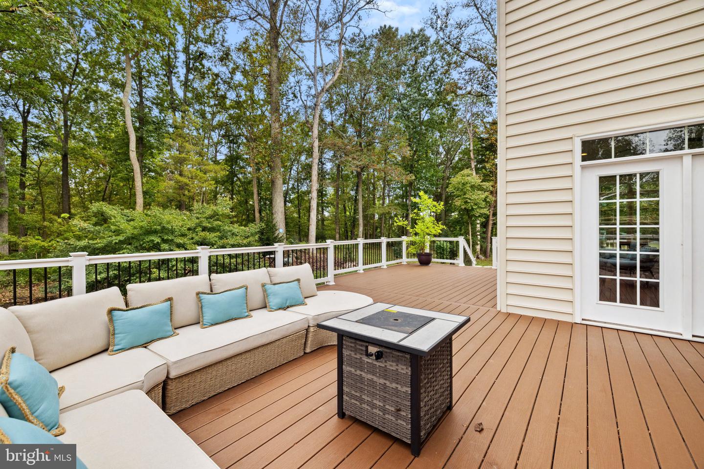 22011 BEAVERDAM DR, ASHBURN, Virginia 20148, 5 Bedrooms Bedrooms, ,5 BathroomsBathrooms,Residential,For sale,22011 BEAVERDAM DR,VALO2107164 MLS # VALO2107164