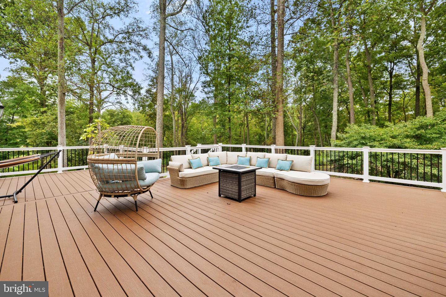 22011 BEAVERDAM DR, ASHBURN, Virginia 20148, 5 Bedrooms Bedrooms, ,5 BathroomsBathrooms,Residential,For sale,22011 BEAVERDAM DR,VALO2107164 MLS # VALO2107164