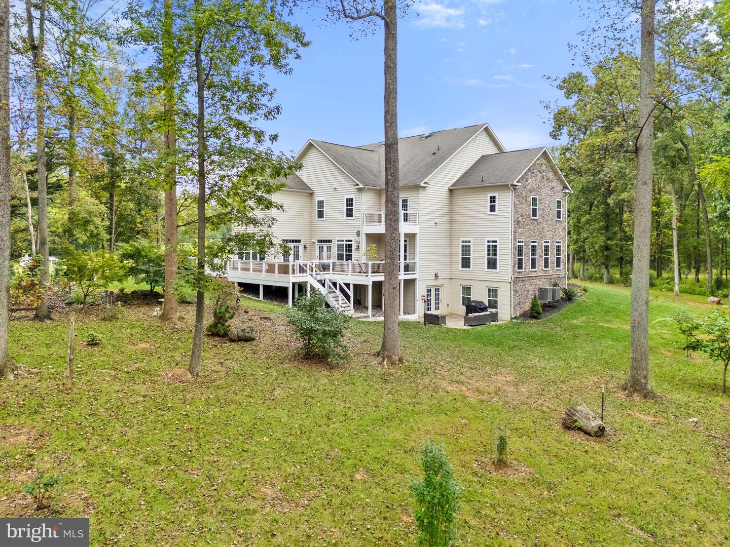 22011 BEAVERDAM DR, ASHBURN, Virginia 20148, 5 Bedrooms Bedrooms, ,5 BathroomsBathrooms,Residential,For sale,22011 BEAVERDAM DR,VALO2107164 MLS # VALO2107164