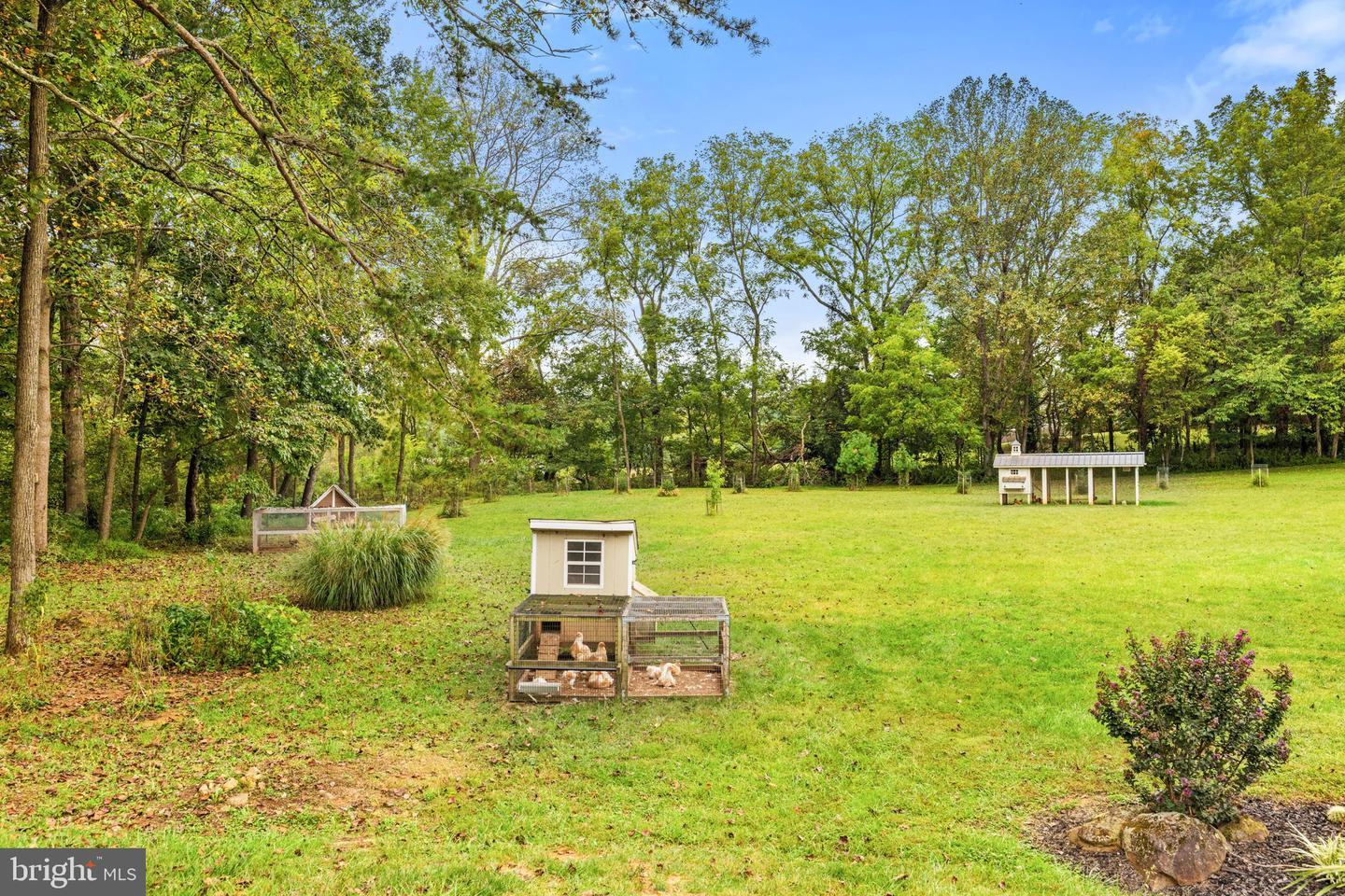22011 BEAVERDAM DR, ASHBURN, Virginia 20148, 5 Bedrooms Bedrooms, ,5 BathroomsBathrooms,Residential,For sale,22011 BEAVERDAM DR,VALO2107164 MLS # VALO2107164