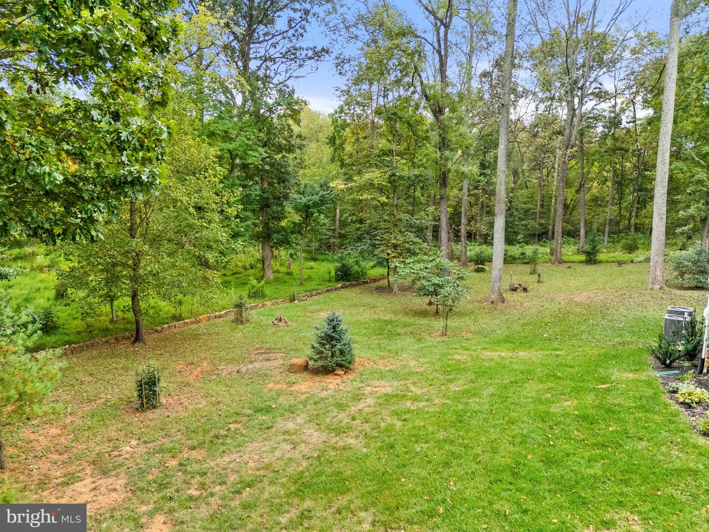 22011 BEAVERDAM DR, ASHBURN, Virginia 20148, 5 Bedrooms Bedrooms, ,5 BathroomsBathrooms,Residential,For sale,22011 BEAVERDAM DR,VALO2107164 MLS # VALO2107164