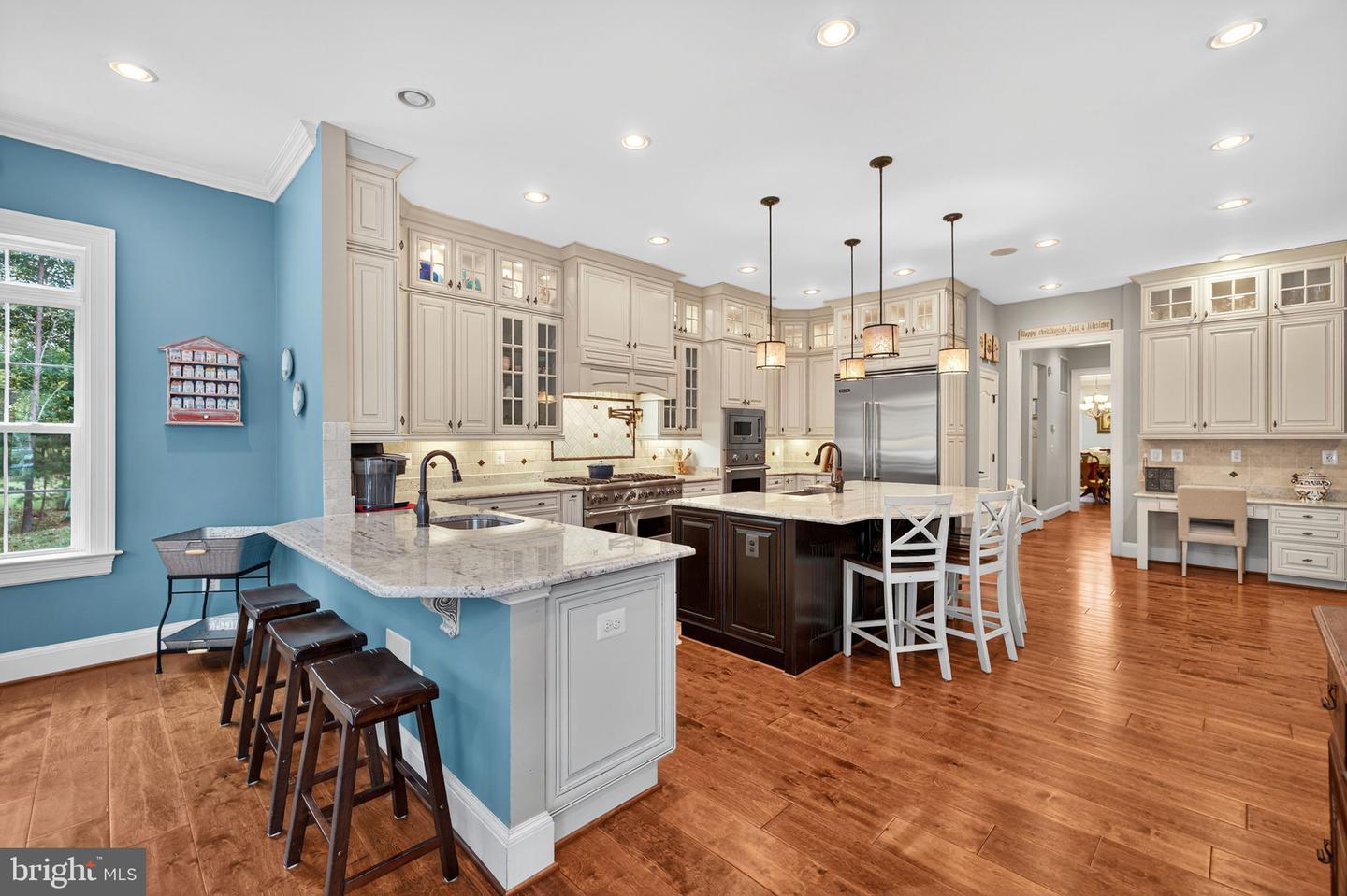 22011 BEAVERDAM DR, ASHBURN, Virginia 20148, 5 Bedrooms Bedrooms, ,5 BathroomsBathrooms,Residential,For sale,22011 BEAVERDAM DR,VALO2107164 MLS # VALO2107164