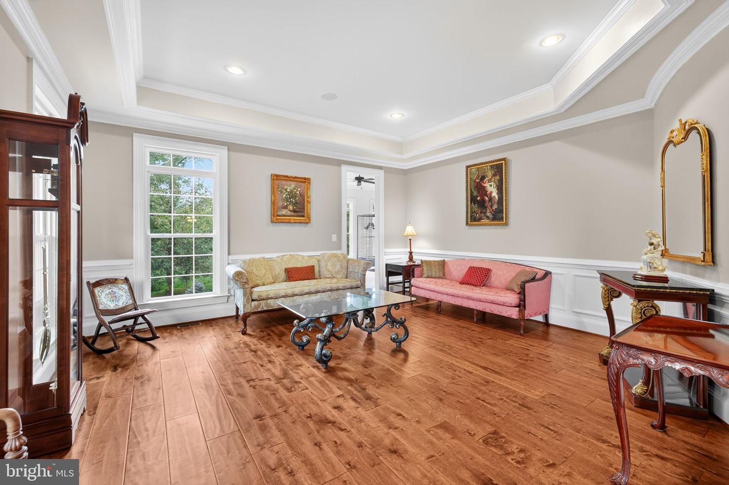 22011 BEAVERDAM DR, ASHBURN, Virginia 20148, 5 Bedrooms Bedrooms, ,5 BathroomsBathrooms,Residential,For sale,22011 BEAVERDAM DR,VALO2107164 MLS # VALO2107164