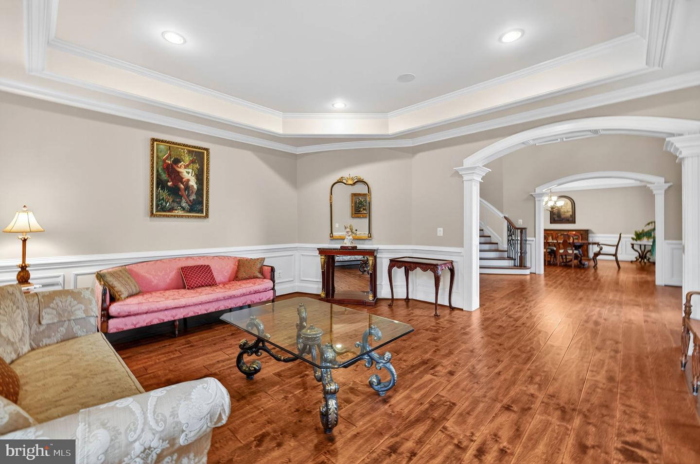 22011 BEAVERDAM DR, ASHBURN, Virginia 20148, 5 Bedrooms Bedrooms, ,5 BathroomsBathrooms,Residential,For sale,22011 BEAVERDAM DR,VALO2107164 MLS # VALO2107164
