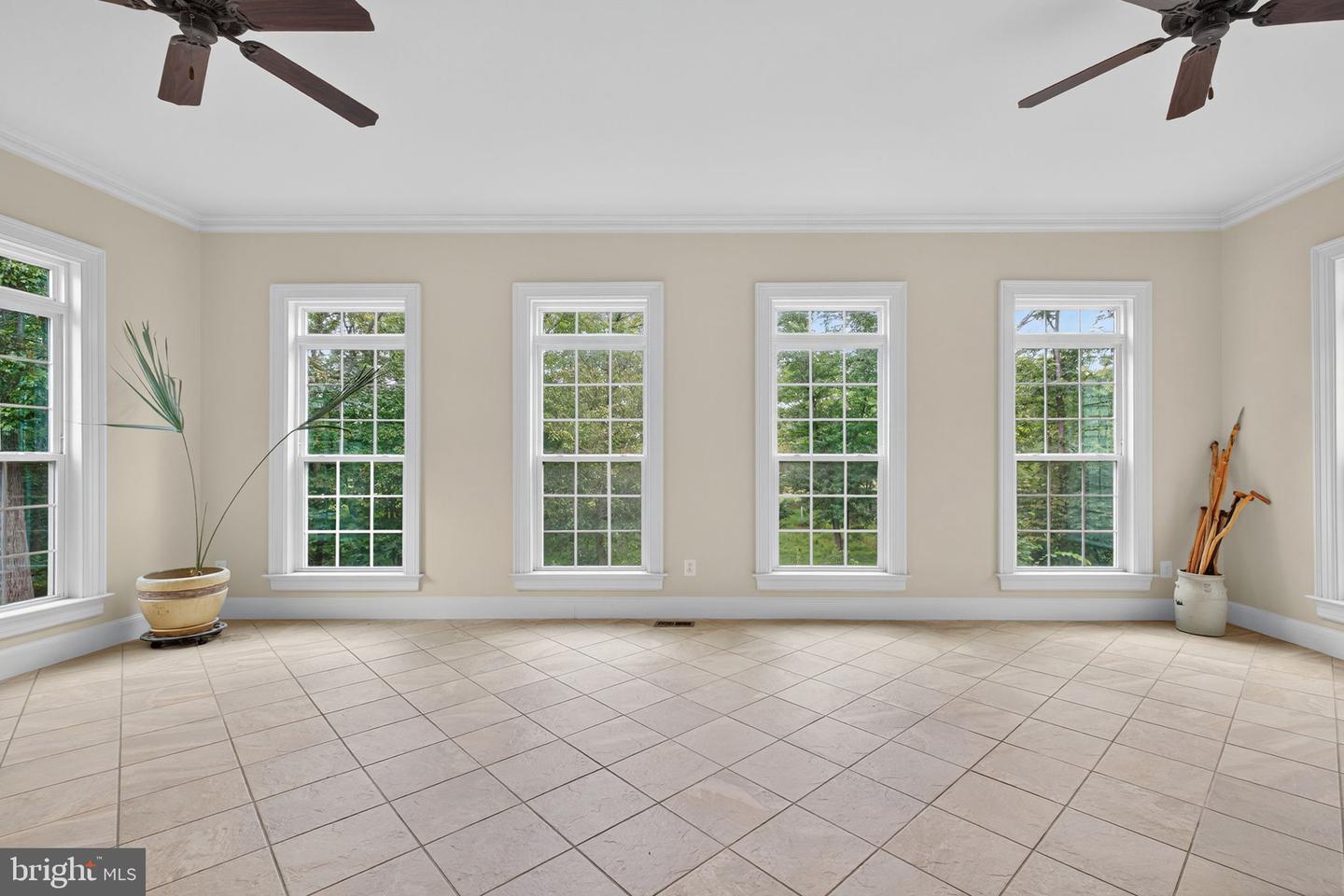 22011 BEAVERDAM DR, ASHBURN, Virginia 20148, 5 Bedrooms Bedrooms, ,5 BathroomsBathrooms,Residential,For sale,22011 BEAVERDAM DR,VALO2107164 MLS # VALO2107164