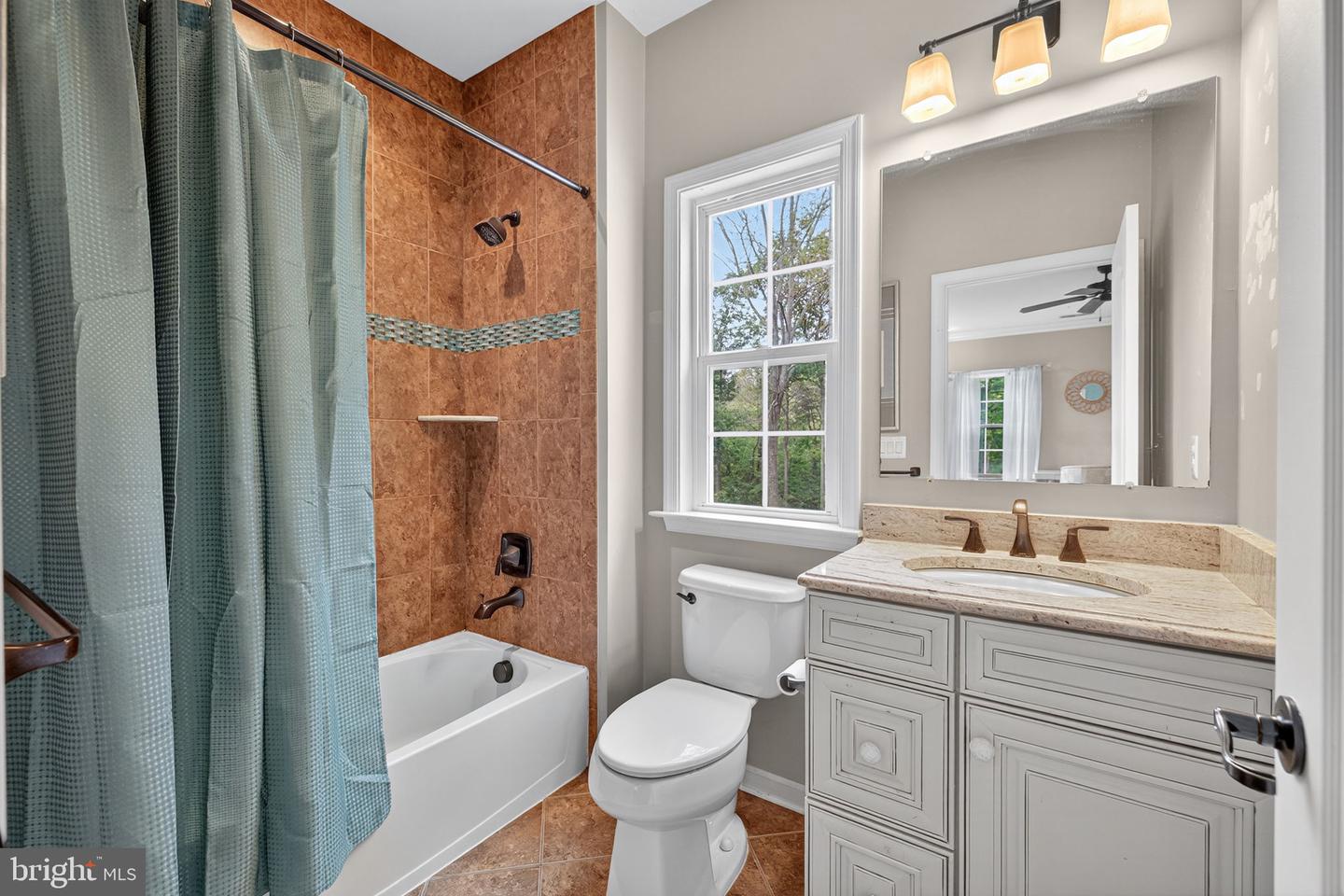22011 BEAVERDAM DR, ASHBURN, Virginia 20148, 5 Bedrooms Bedrooms, ,5 BathroomsBathrooms,Residential,For sale,22011 BEAVERDAM DR,VALO2107164 MLS # VALO2107164