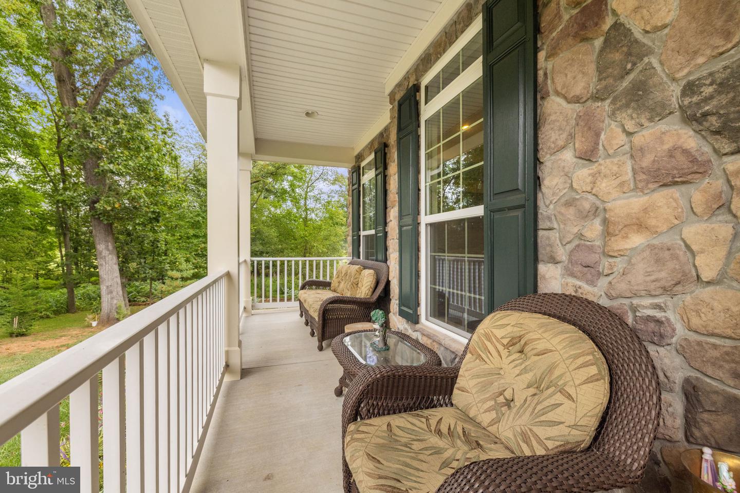 22011 BEAVERDAM DR, ASHBURN, Virginia 20148, 5 Bedrooms Bedrooms, ,5 BathroomsBathrooms,Residential,For sale,22011 BEAVERDAM DR,VALO2107164 MLS # VALO2107164
