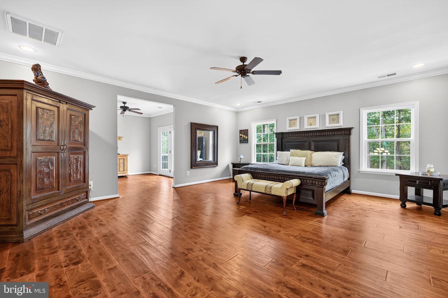 22011 BEAVERDAM DR, ASHBURN, Virginia 20148, 5 Bedrooms Bedrooms, ,5 BathroomsBathrooms,Residential,For sale,22011 BEAVERDAM DR,VALO2107164 MLS # VALO2107164