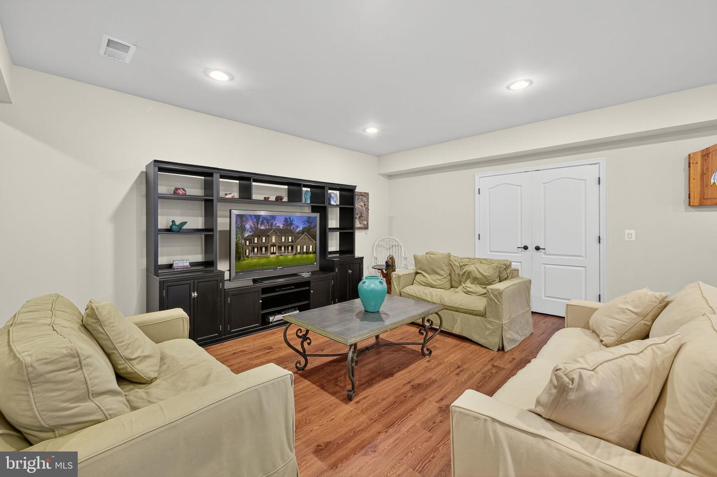 22011 BEAVERDAM DR, ASHBURN, Virginia 20148, 5 Bedrooms Bedrooms, ,5 BathroomsBathrooms,Residential,For sale,22011 BEAVERDAM DR,VALO2107164 MLS # VALO2107164