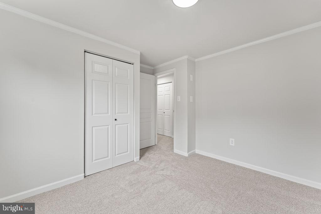 5 CREEKWOOD LN, FREDERICKSBURG, Virginia 22405, 4 Bedrooms Bedrooms, ,3 BathroomsBathrooms,Residential,For sale,5 CREEKWOOD LN,VAST2042778 MLS # VAST2042778