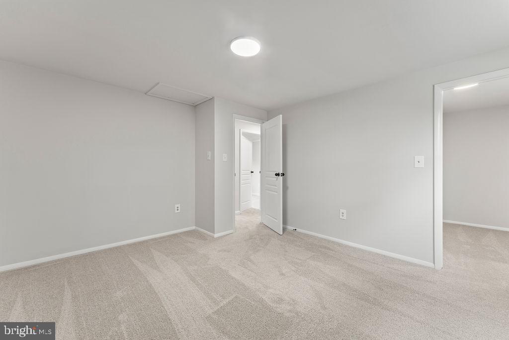 5 CREEKWOOD LN, FREDERICKSBURG, Virginia 22405, 4 Bedrooms Bedrooms, ,3 BathroomsBathrooms,Residential,For sale,5 CREEKWOOD LN,VAST2042778 MLS # VAST2042778