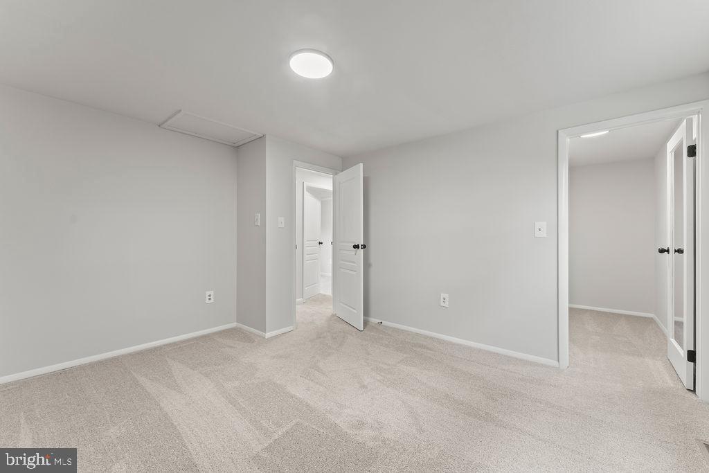 5 CREEKWOOD LN, FREDERICKSBURG, Virginia 22405, 4 Bedrooms Bedrooms, ,3 BathroomsBathrooms,Residential,For sale,5 CREEKWOOD LN,VAST2042778 MLS # VAST2042778