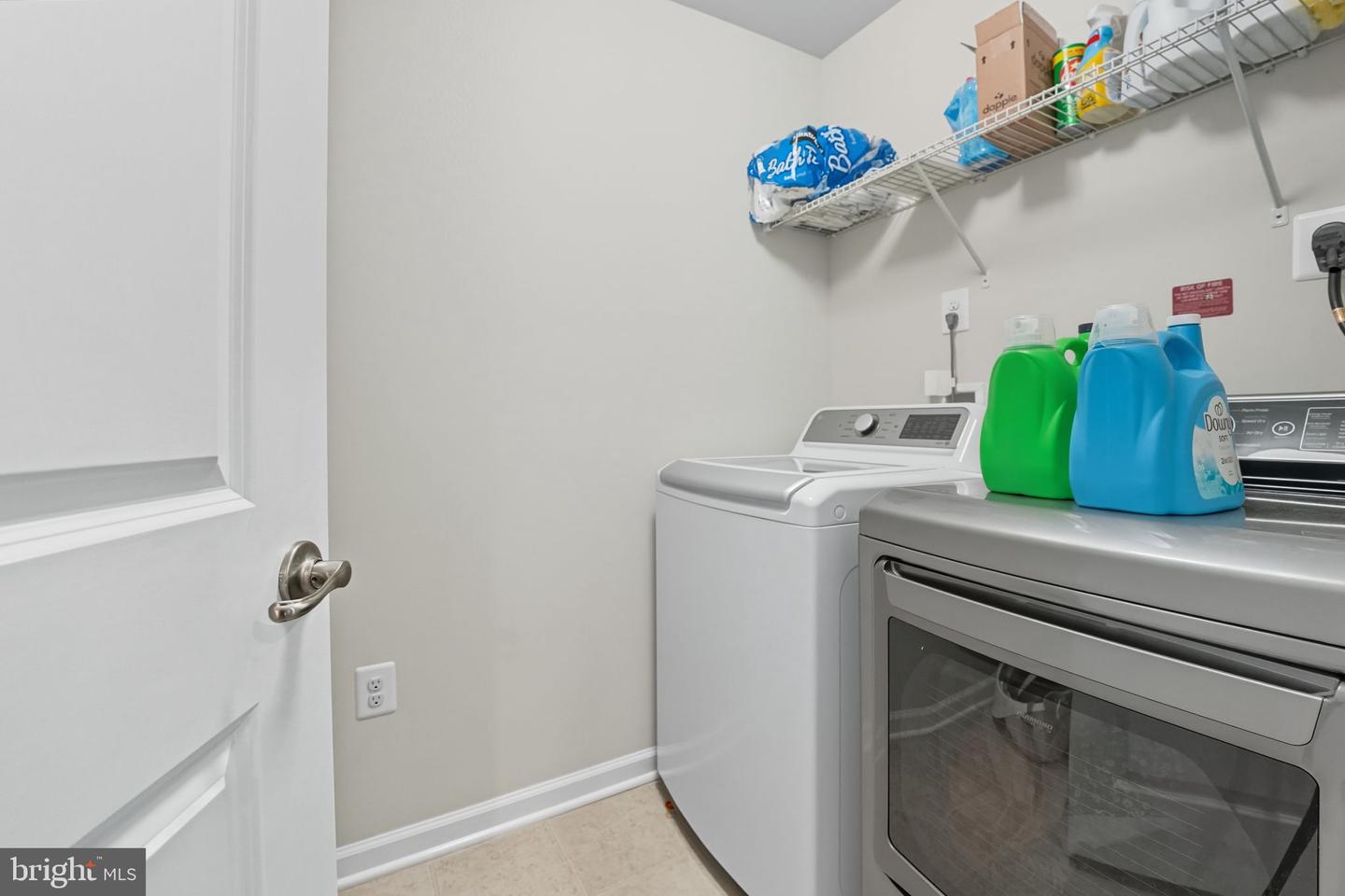 5721 PINEY GLADE RD, FREDERICKSBURG, Virginia 22407, 4 Bedrooms Bedrooms, 14 Rooms Rooms,3 BathroomsBathrooms,Residential,For sale,5721 PINEY GLADE RD,VASP2036354 MLS # VASP2036354