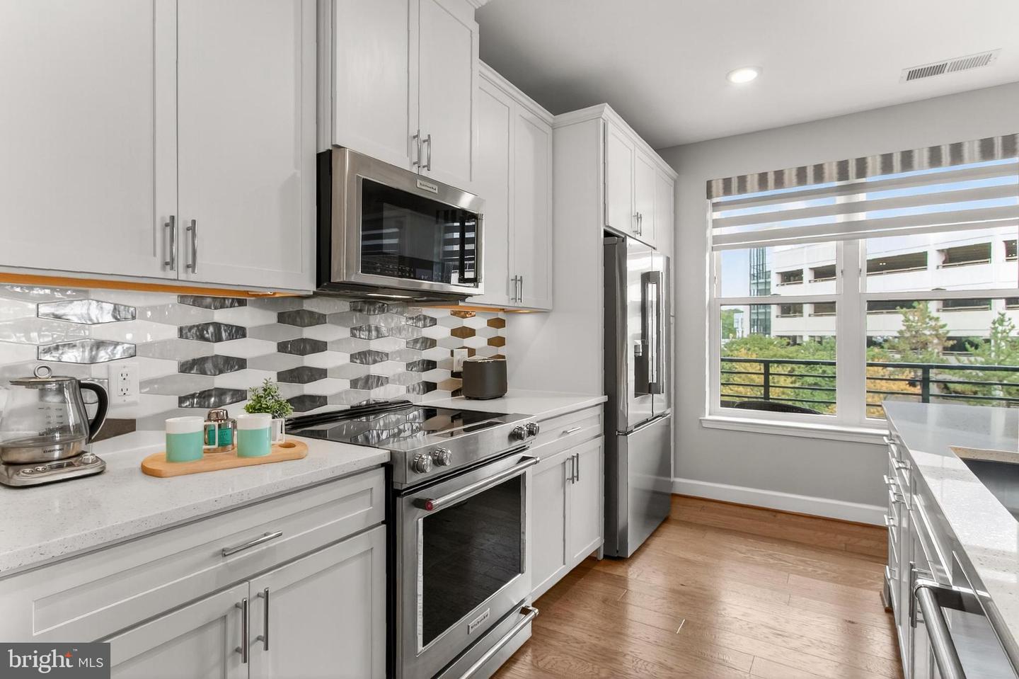 2960 VADEN DR #2-307, FAIRFAX, Virginia 22031, 2 Bedrooms Bedrooms, ,2 BathroomsBathrooms,Residential,For sale,2960 VADEN DR #2-307,VAFX2268224 MLS # VAFX2268224
