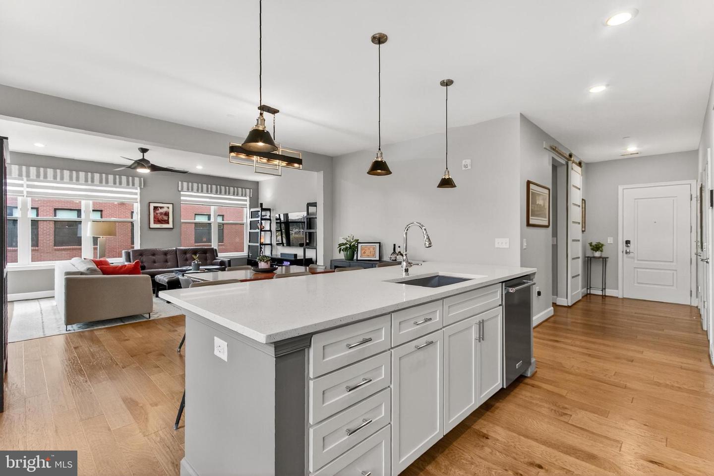 2960 VADEN DR #2-307, FAIRFAX, Virginia 22031, 2 Bedrooms Bedrooms, ,2 BathroomsBathrooms,Residential,For sale,2960 VADEN DR #2-307,VAFX2268224 MLS # VAFX2268224