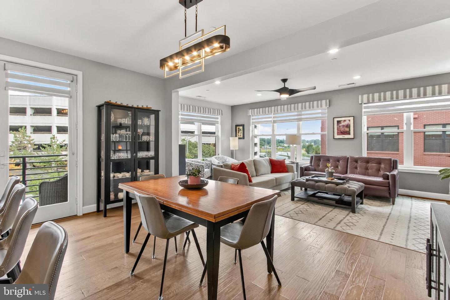 2960 VADEN DR #2-307, FAIRFAX, Virginia 22031, 2 Bedrooms Bedrooms, ,2 BathroomsBathrooms,Residential,For sale,2960 VADEN DR #2-307,VAFX2268224 MLS # VAFX2268224