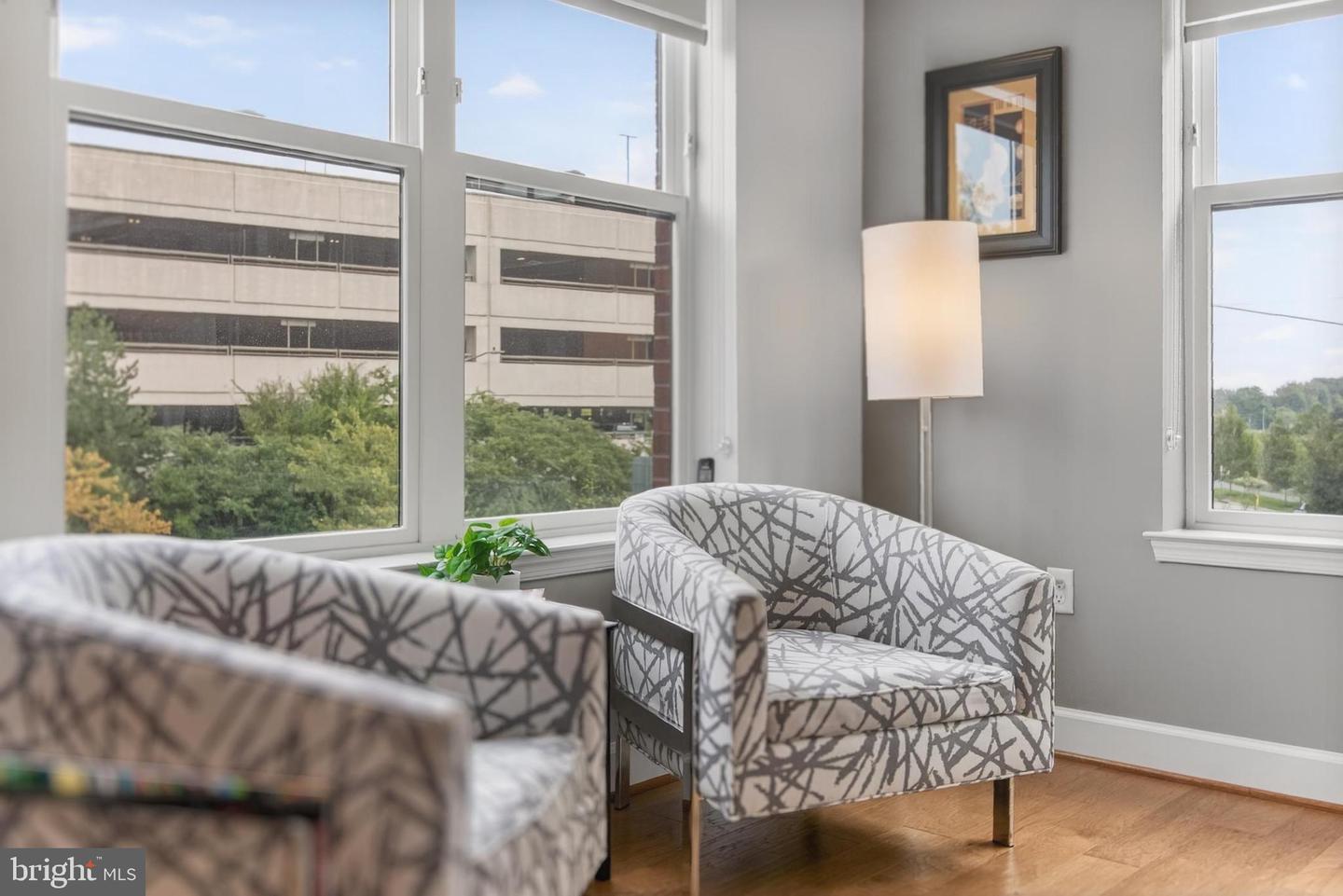 2960 VADEN DR #2-307, FAIRFAX, Virginia 22031, 2 Bedrooms Bedrooms, ,2 BathroomsBathrooms,Residential,For sale,2960 VADEN DR #2-307,VAFX2268224 MLS # VAFX2268224