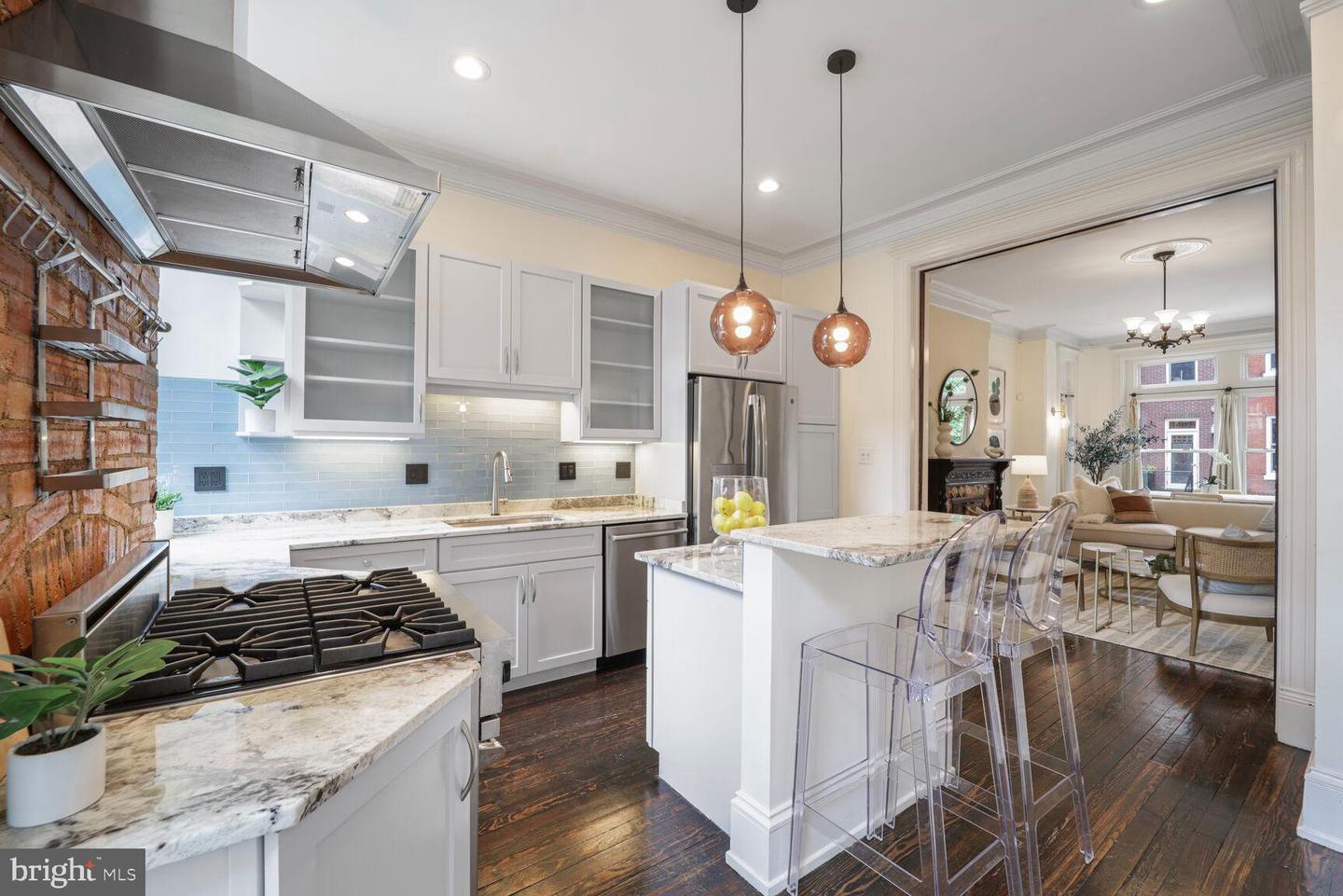 1415 SWANN ST NW, WASHINGTON, District Of Columbia 20009, 3 Bedrooms Bedrooms, ,3 BathroomsBathrooms,Residential,For sale,1415 SWANN ST NW,DCDC2223228 MLS # DCDC2223228