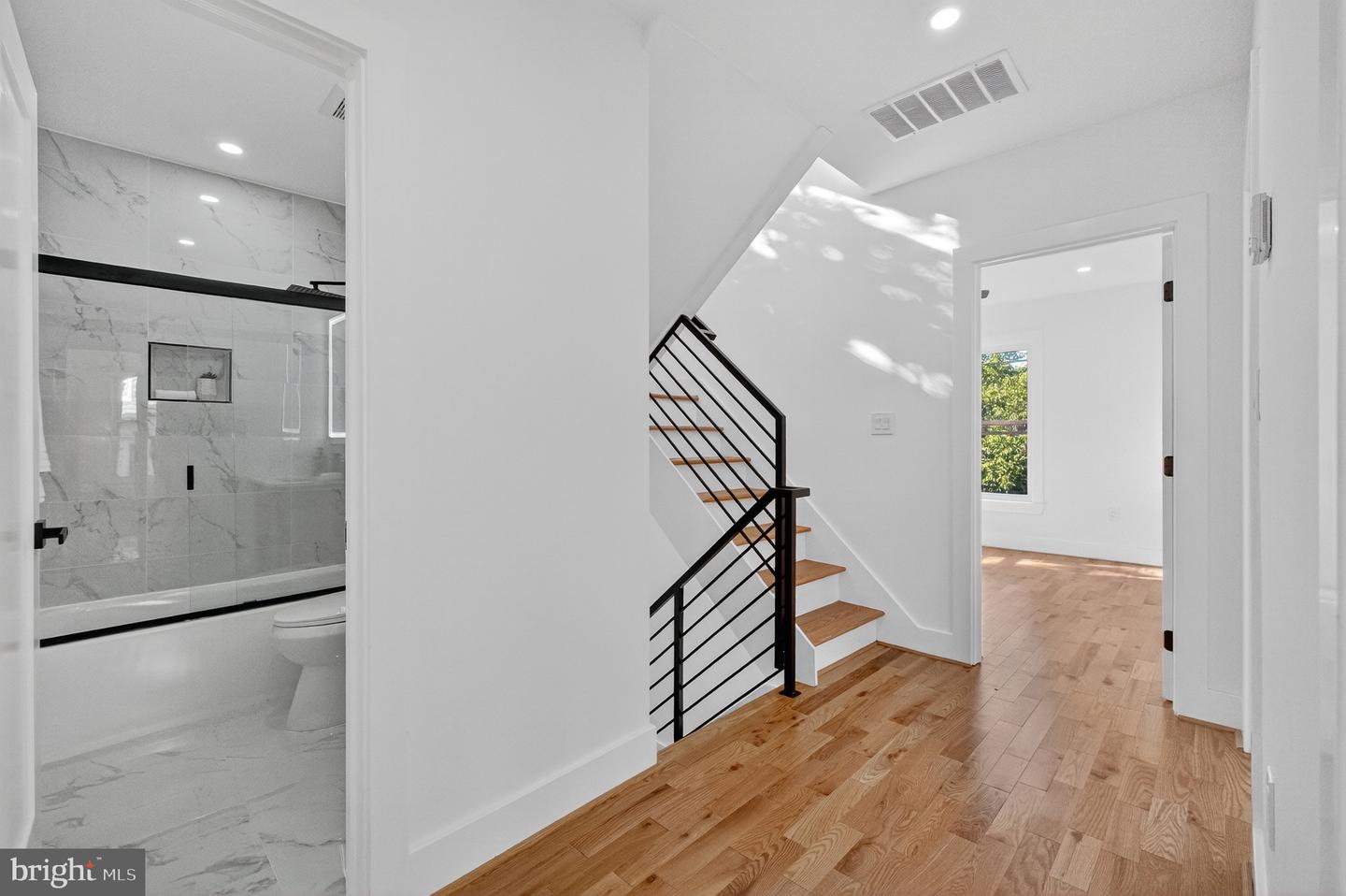 1923 JACKSON ST NE, WASHINGTON, District Of Columbia 20018, 5 Bedrooms Bedrooms, ,3 BathroomsBathrooms,Residential,For sale,1923 JACKSON ST NE,DCDC2223354 MLS # DCDC2223354