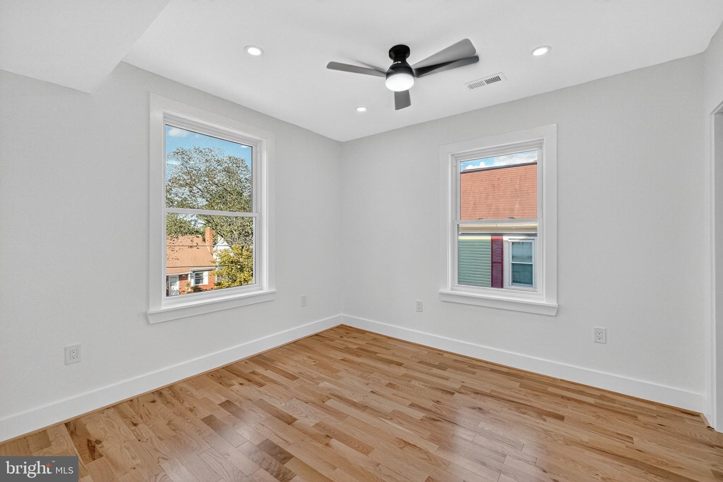 1923 JACKSON ST NE, WASHINGTON, District Of Columbia 20018, 5 Bedrooms Bedrooms, ,3 BathroomsBathrooms,Residential,For sale,1923 JACKSON ST NE,DCDC2223354 MLS # DCDC2223354