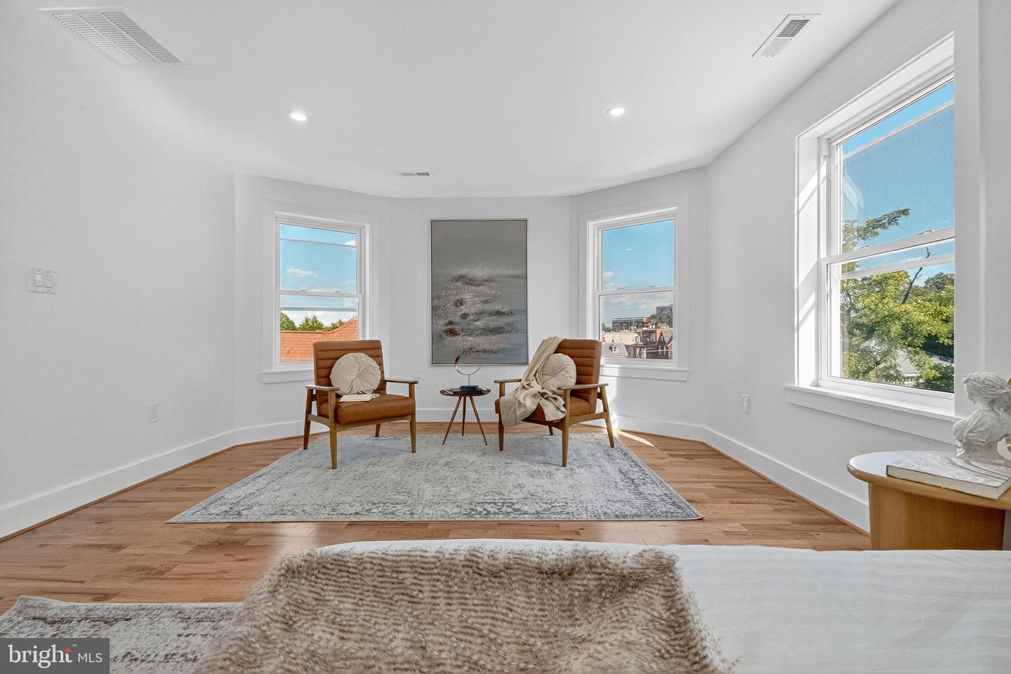 1923 JACKSON ST NE, WASHINGTON, District Of Columbia 20018, 5 Bedrooms Bedrooms, ,3 BathroomsBathrooms,Residential,For sale,1923 JACKSON ST NE,DCDC2223354 MLS # DCDC2223354