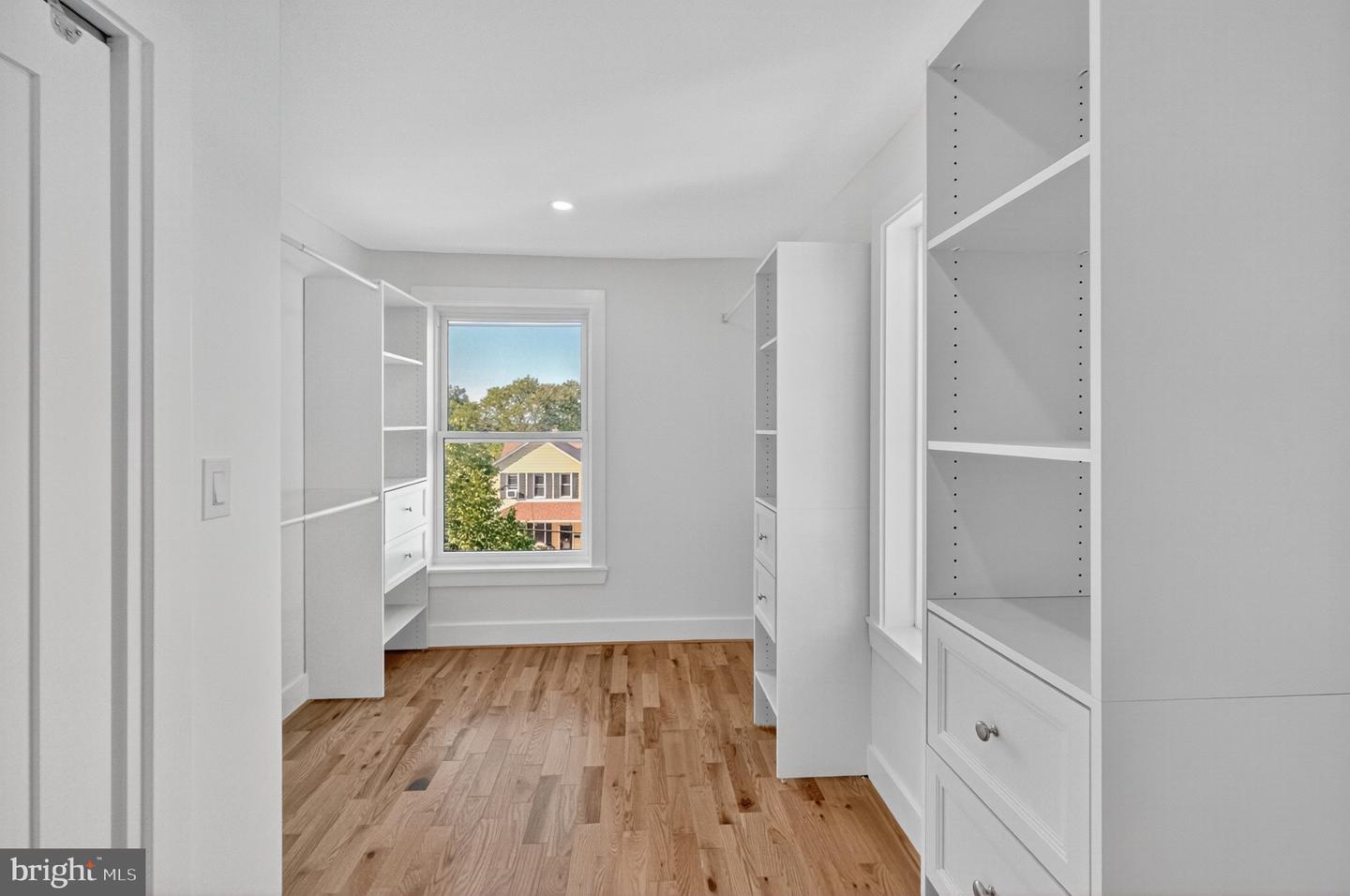 1923 JACKSON ST NE, WASHINGTON, District Of Columbia 20018, 5 Bedrooms Bedrooms, ,3 BathroomsBathrooms,Residential,For sale,1923 JACKSON ST NE,DCDC2223354 MLS # DCDC2223354