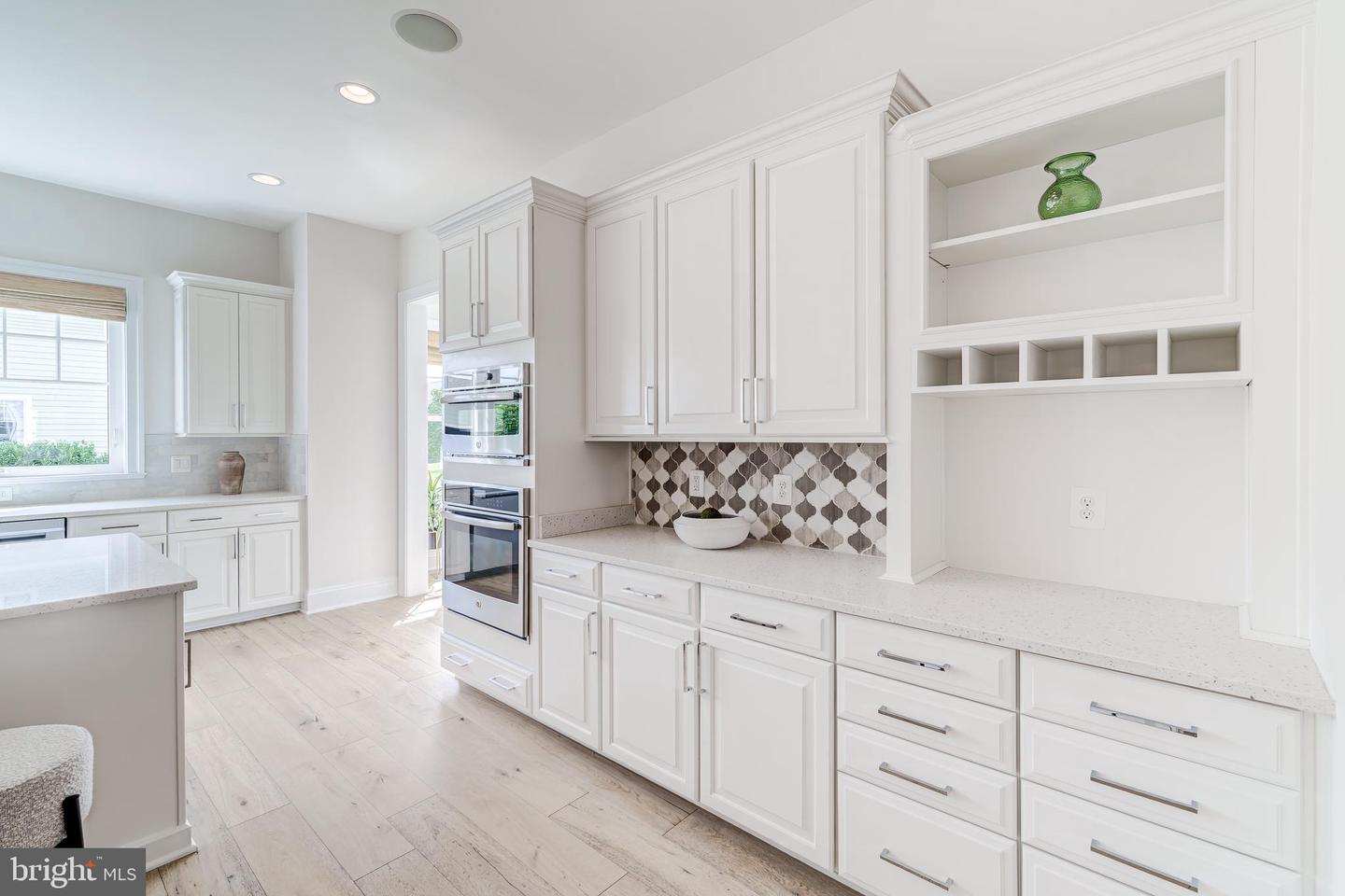 41550 HEPATICA CT, ASHBURN, Virginia 20148, 5 Bedrooms Bedrooms, ,5 BathroomsBathrooms,Residential,For sale,41550 HEPATICA CT,VALO2107210 MLS # VALO2107210
