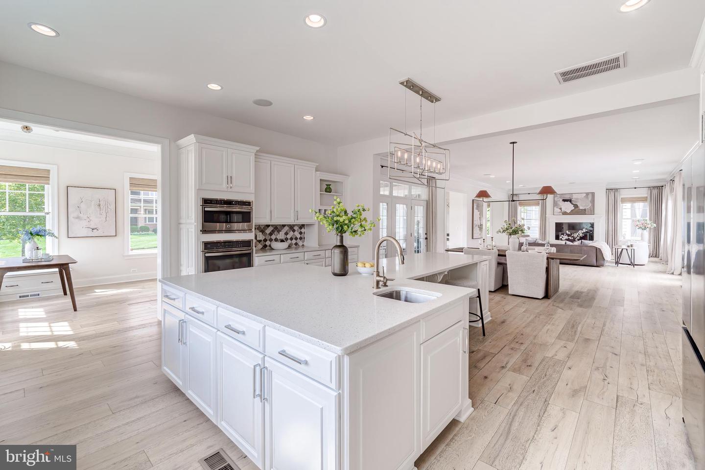 41550 HEPATICA CT, ASHBURN, Virginia 20148, 5 Bedrooms Bedrooms, ,5 BathroomsBathrooms,Residential,For sale,41550 HEPATICA CT,VALO2107210 MLS # VALO2107210