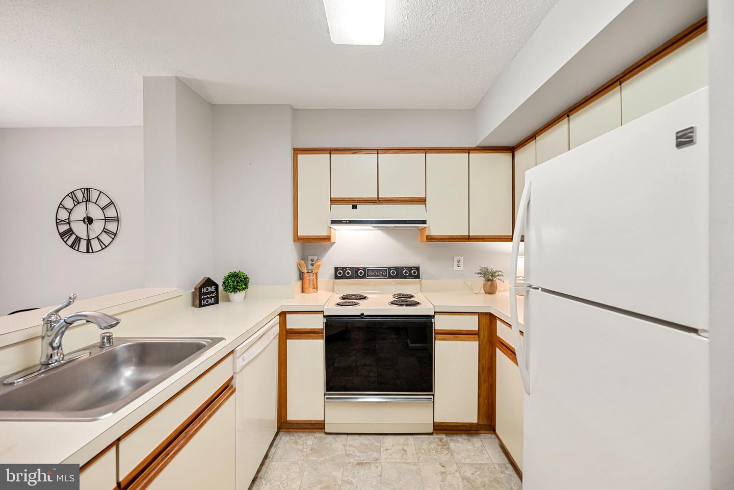 2100 LANGSTON BLVD #112, ARLINGTON, Virginia 22201, 1 Bedroom Bedrooms, ,1 BathroomBathrooms,Residential,For sale,2100 LANGSTON BLVD #112,VAAR2064010 MLS # VAAR2064010