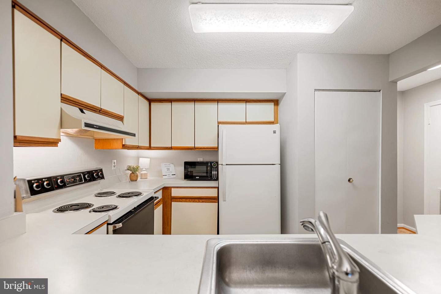 2100 LANGSTON BLVD #112, ARLINGTON, Virginia 22201, 1 Bedroom Bedrooms, ,1 BathroomBathrooms,Residential,For sale,2100 LANGSTON BLVD #112,VAAR2064010 MLS # VAAR2064010