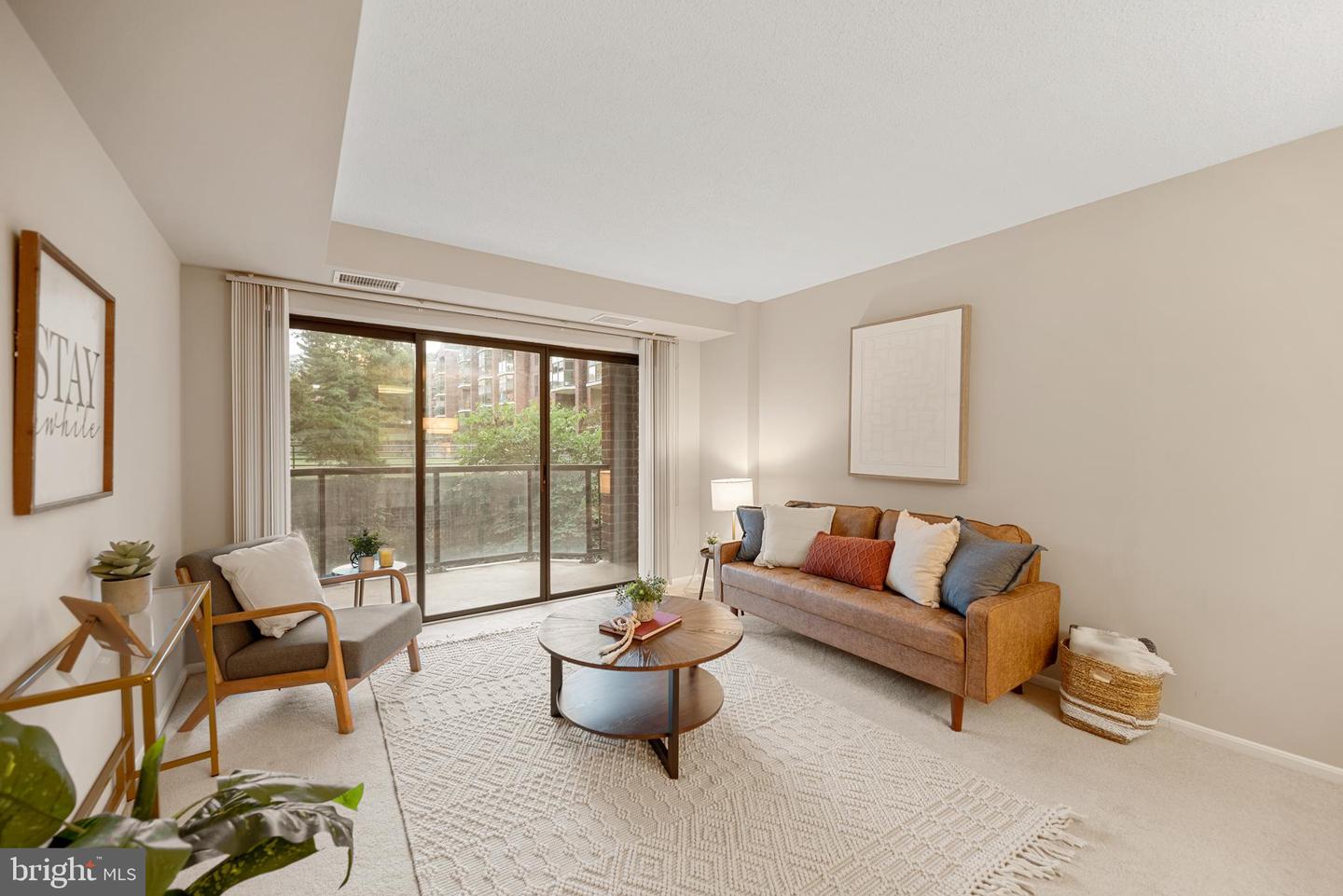 2100 LANGSTON BLVD #112, ARLINGTON, Virginia 22201, 1 Bedroom Bedrooms, ,1 BathroomBathrooms,Residential,For sale,2100 LANGSTON BLVD #112,VAAR2064010 MLS # VAAR2064010