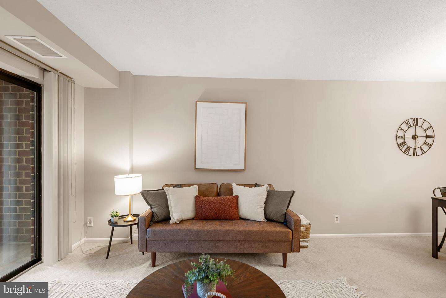 2100 LANGSTON BLVD #112, ARLINGTON, Virginia 22201, 1 Bedroom Bedrooms, ,1 BathroomBathrooms,Residential,For sale,2100 LANGSTON BLVD #112,VAAR2064010 MLS # VAAR2064010