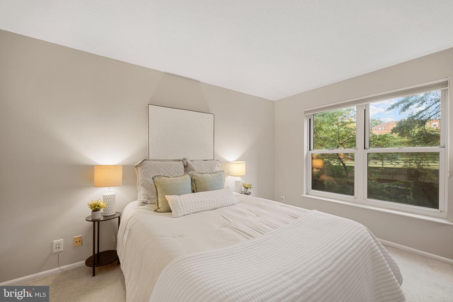 2100 LANGSTON BLVD #112, ARLINGTON, Virginia 22201, 1 Bedroom Bedrooms, ,1 BathroomBathrooms,Residential,For sale,2100 LANGSTON BLVD #112,VAAR2064010 MLS # VAAR2064010