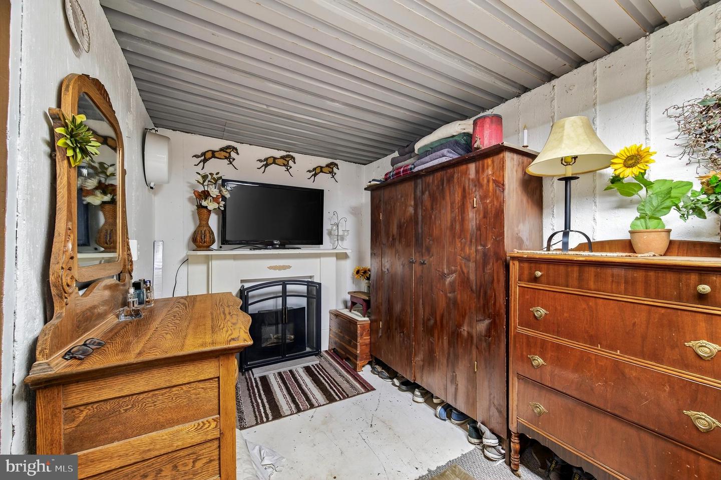 309 GERMANY RD, WINCHESTER, Virginia 22602, 3 Bedrooms Bedrooms, ,3 BathroomsBathrooms,Residential,For sale,309 GERMANY RD,VAFV2036922 MLS # VAFV2036922