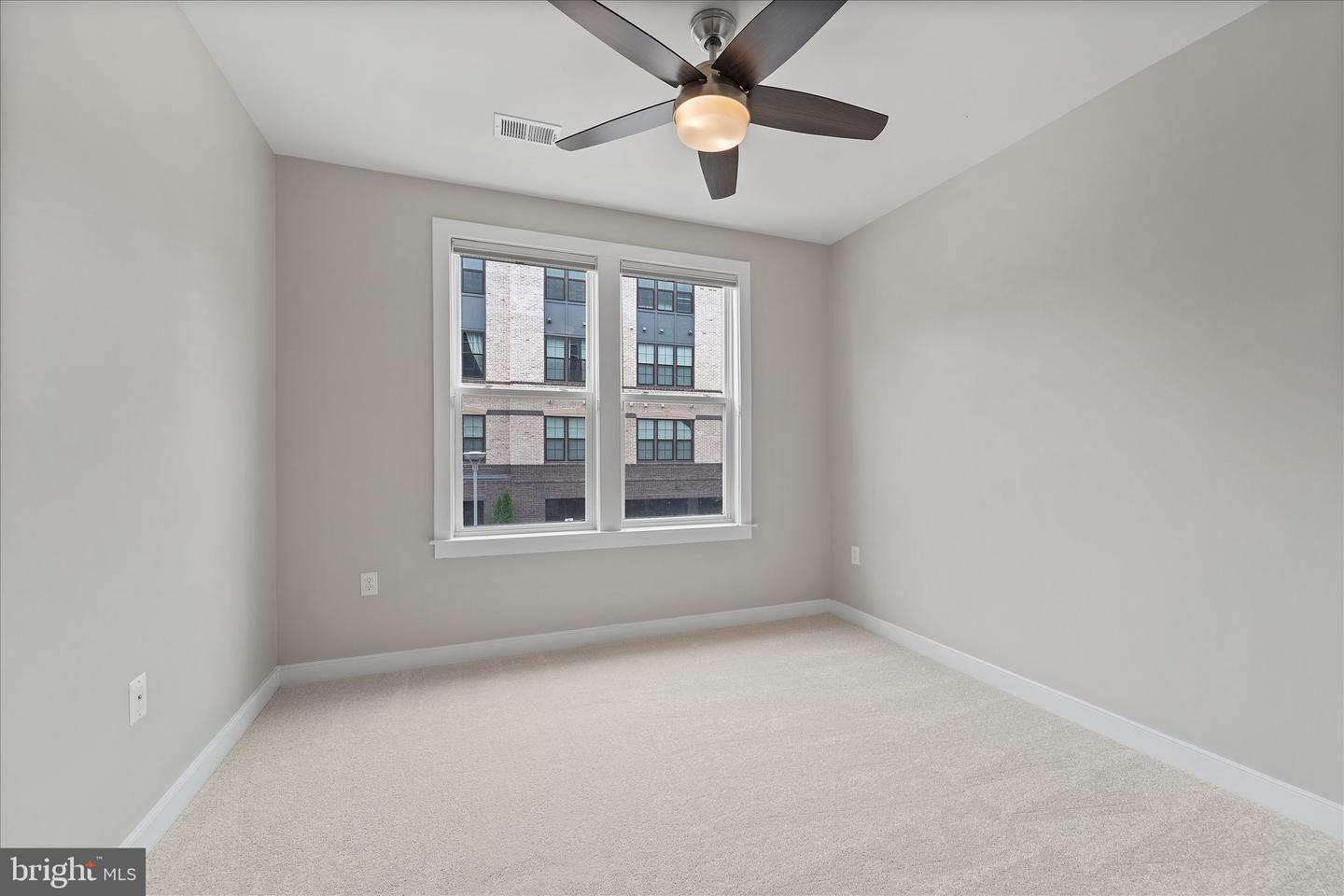 13387 LAUNDERS ST #76, HERNDON, Virginia 20171, 3 Bedrooms Bedrooms, ,2 BathroomsBathrooms,Residential,For sale,13387 LAUNDERS ST #76,VAFX2268302 MLS # VAFX2268302
